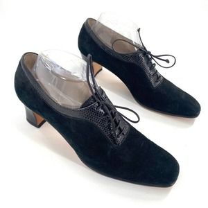 Salvatore Ferragamo Vintage Womens Lace Up Pumps Booties Sz 10 Black Suede Italy